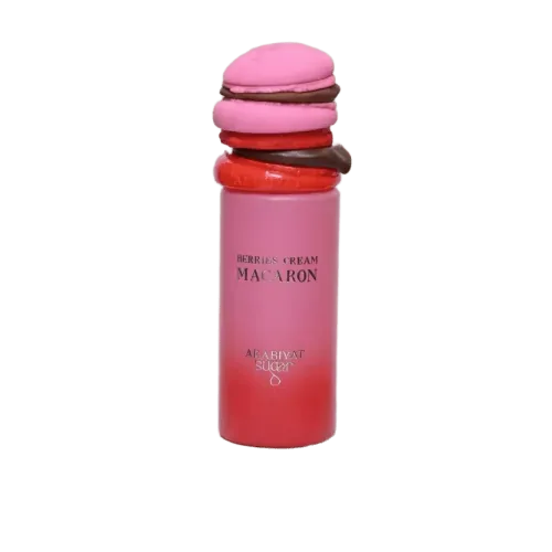 Berries Cream Macaron